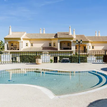 Fairviews Village - Boavista In * Lagos